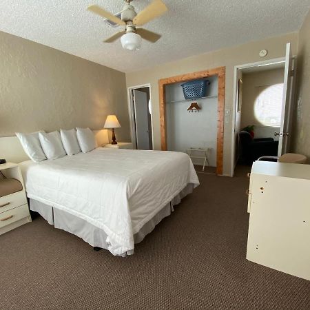 Villa Four Seasons On The Gulf Galveston Exterior foto