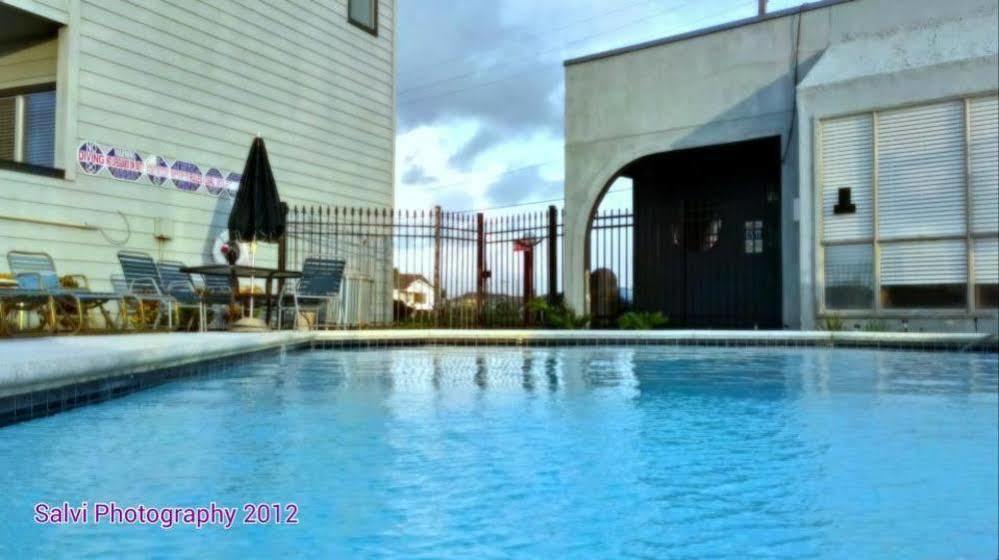 Villa Four Seasons On The Gulf Galveston Exterior foto